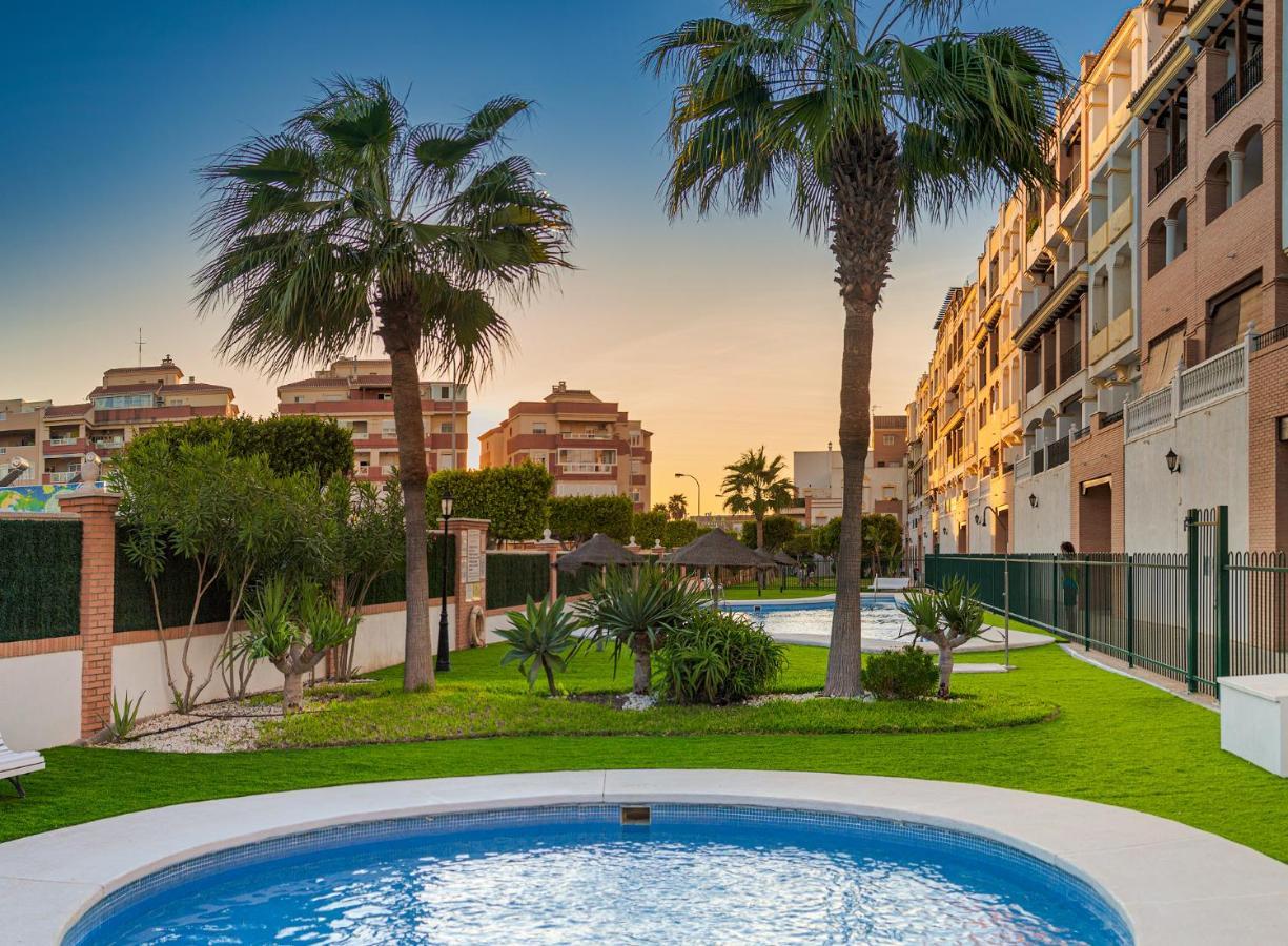 Apartamento 90 M2 En La Mejor Zona De Roquetas Рокетас-де-Мар Экстерьер фото